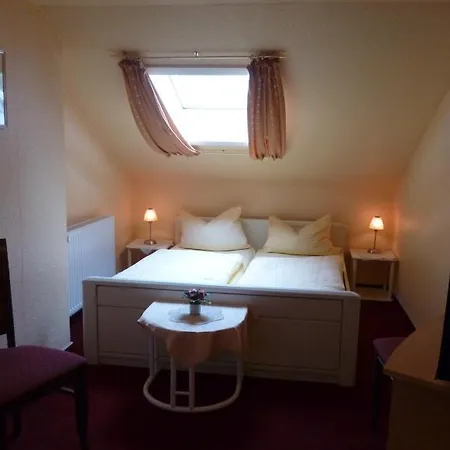 Hotel-cafe-restaurant Parkhaus