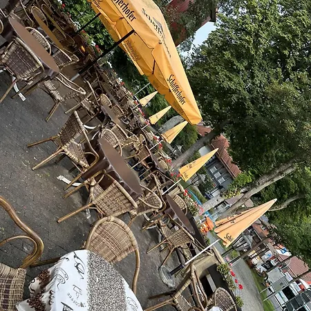 Hotel-café-restaurant Parkhaus Maison d'hôtes